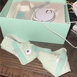 Owlet Baby Monitor Sock in Mint Green